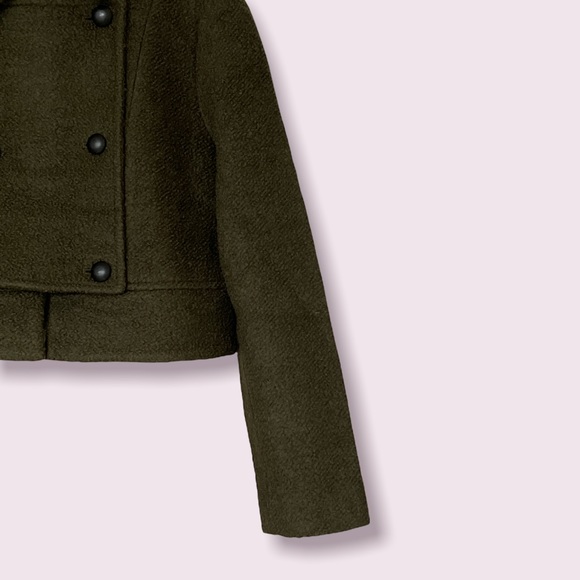 Short Jacket and Skirt set - Picture 6 of 16